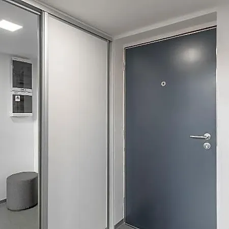 Loft With 3 Bedrooms Near Karlinska Square Szálloda 4*